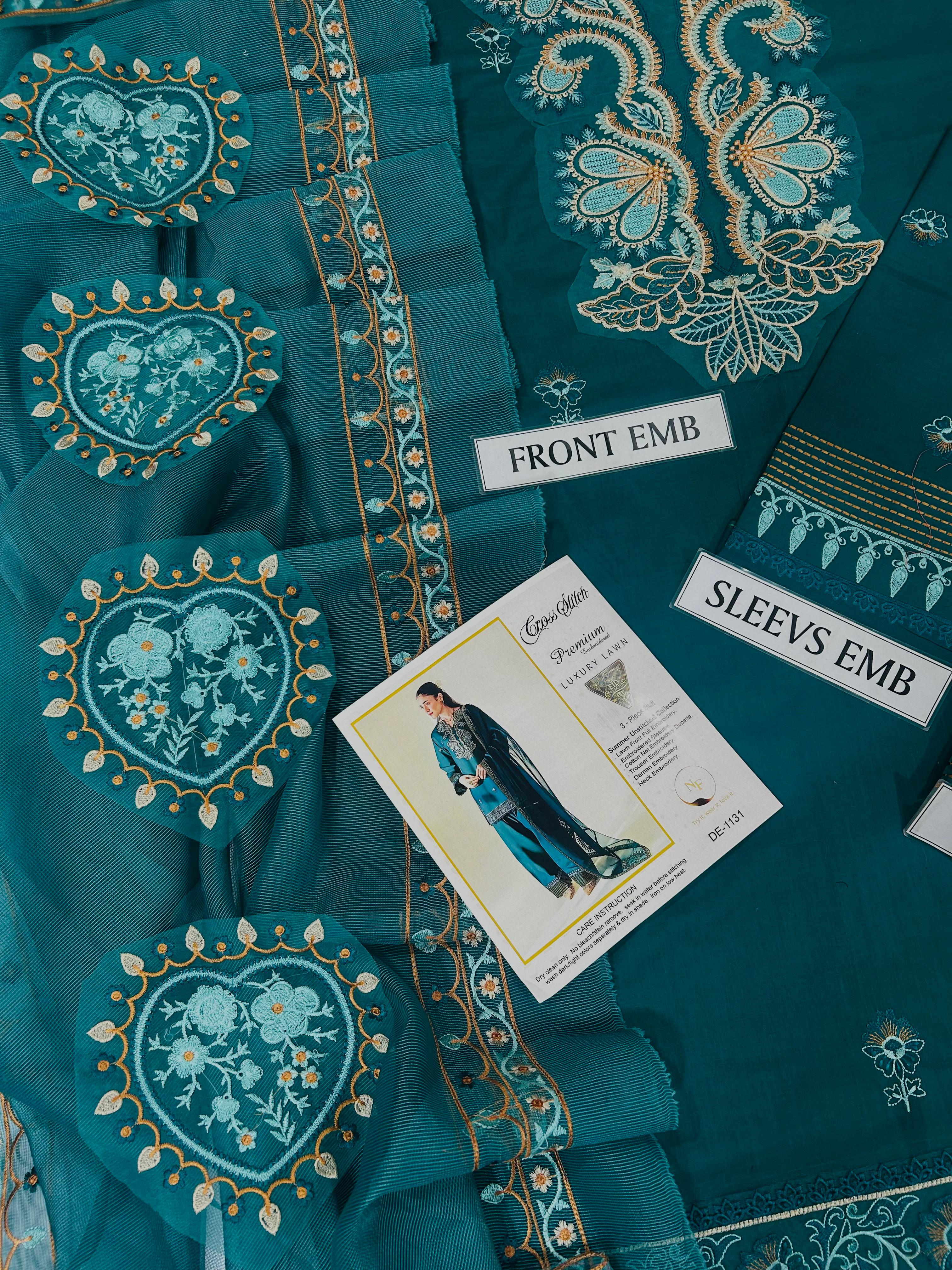 CROSS STICH 3 Pc Unstitched Embroidery Suit