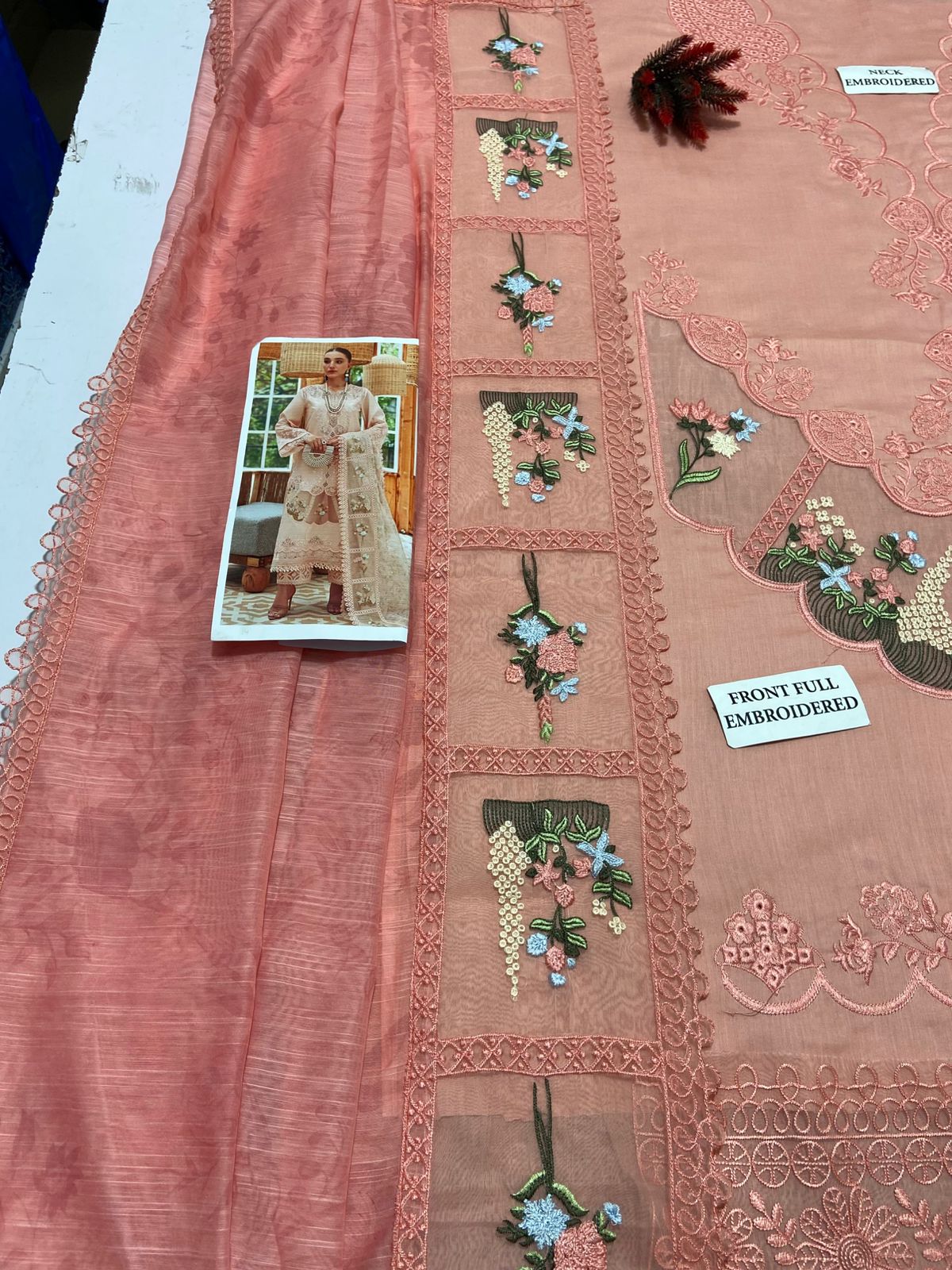 CRISMON 3pc Embroidered Lawn Suit