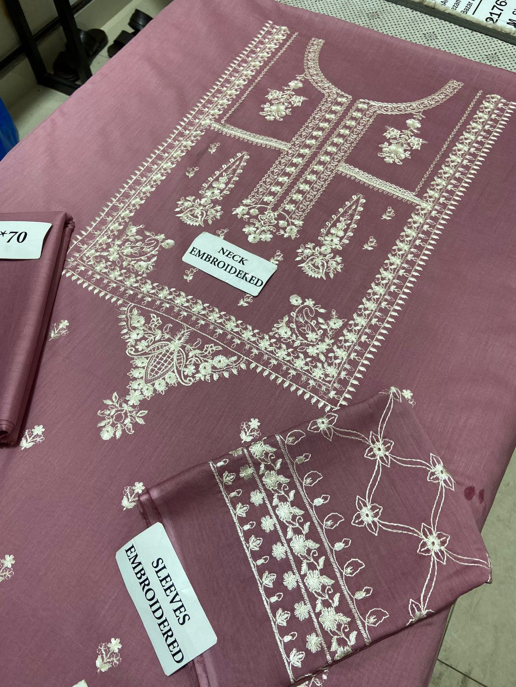 TAWAKKAL 2pc Embroidered Lawn Suit