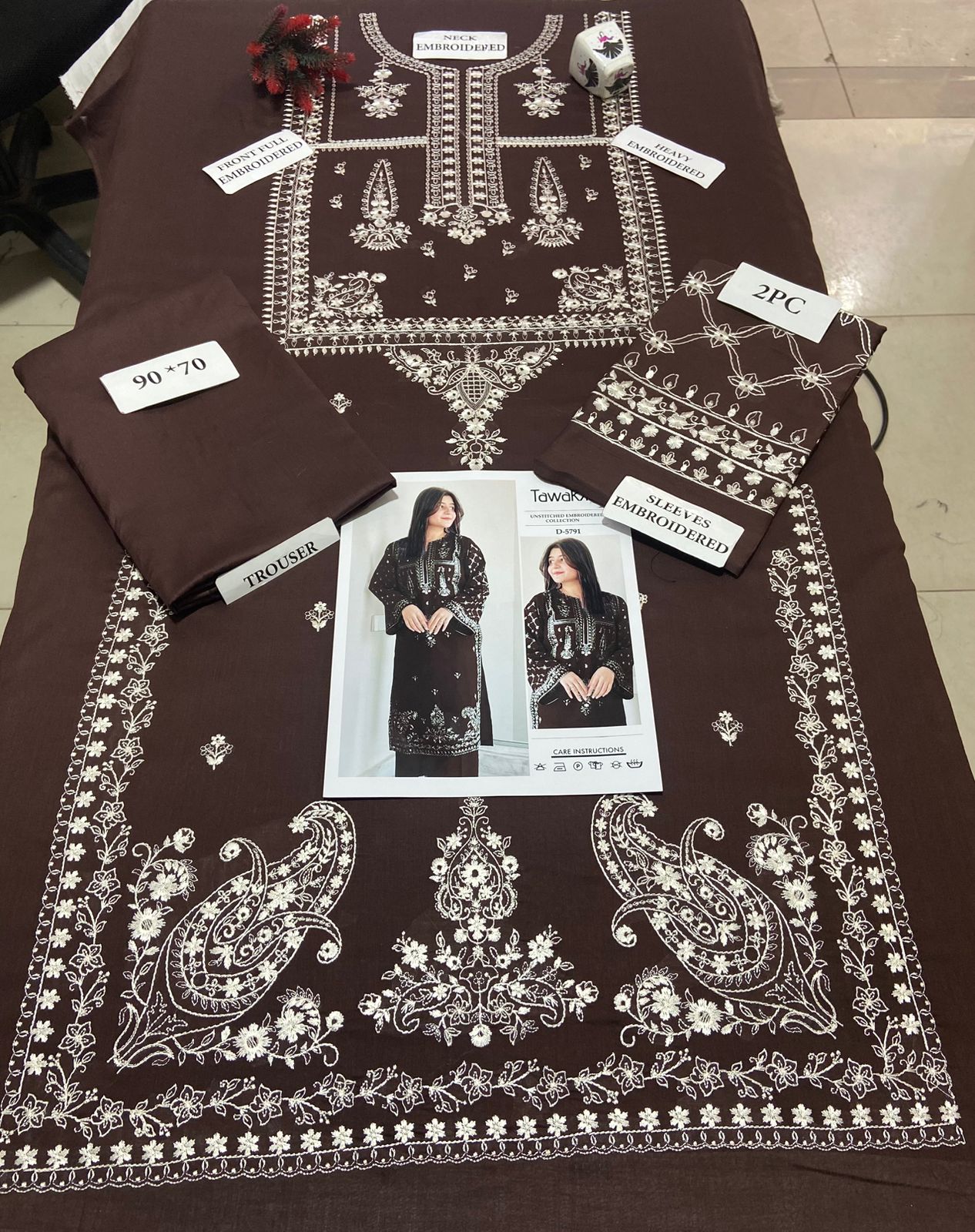 TAWAKKAL 2pc Embroidered Lawn Suit