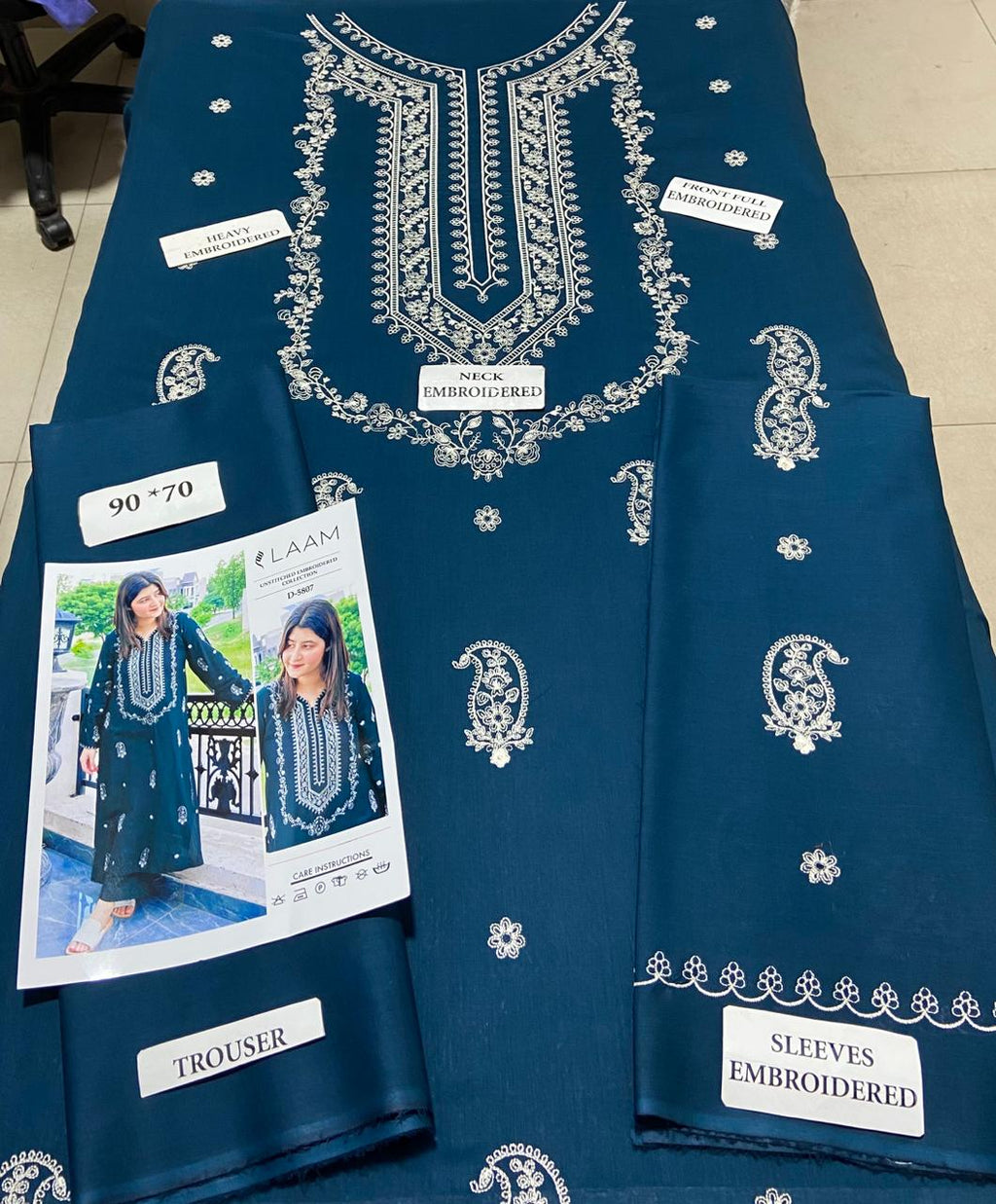 LAAM 2pc Embroidered Lawn Suit