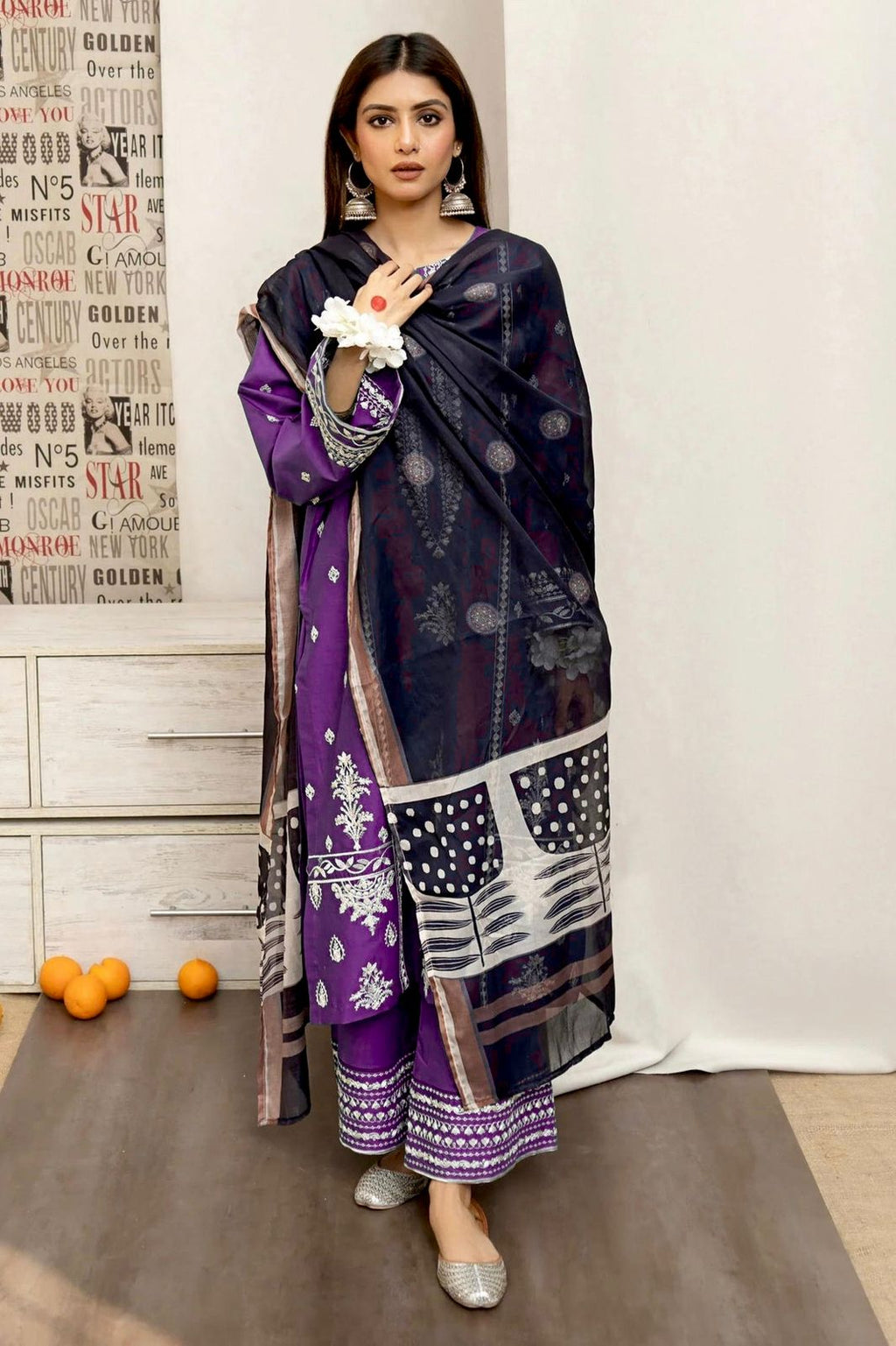 URGE 3pc Embroidered Lawn Suit