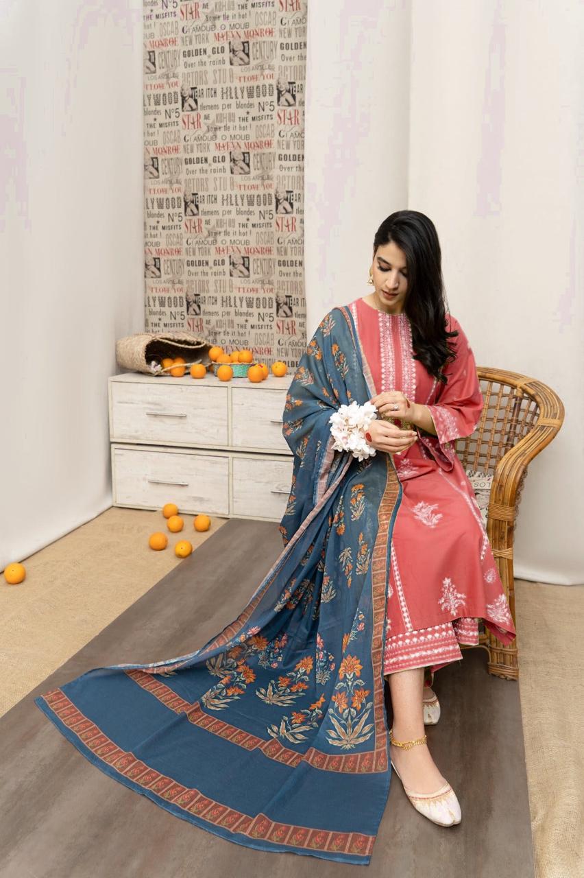 URGE 3pc Embroidered Lawn Suit